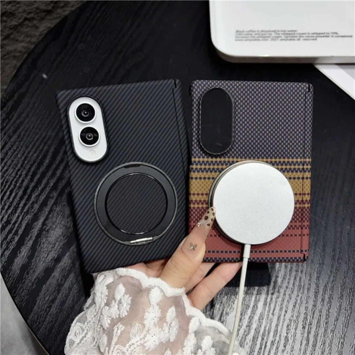 Supporto a 360° in pelle e fib - Taco Stand Holder recensione e prezzo